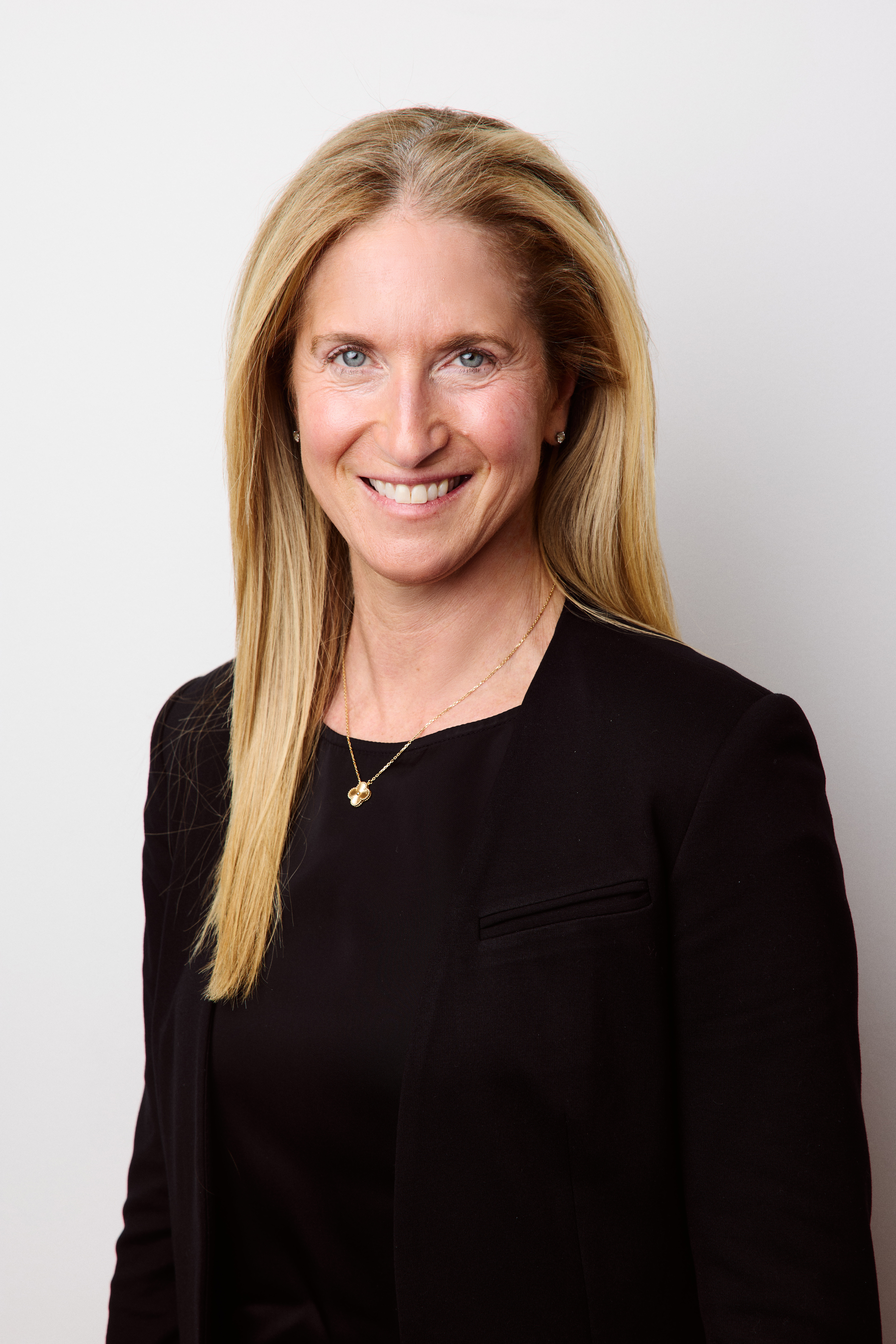 2024-25 Jesuit Dallas Basketball Yearbook by Jesuit Dallas - Issuu, image size:5464x8192